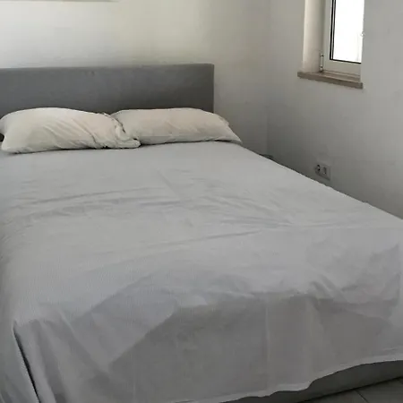 Pool - Parking - Bbq - Garden - Wifi - Sleeps 7 * 塔维拉