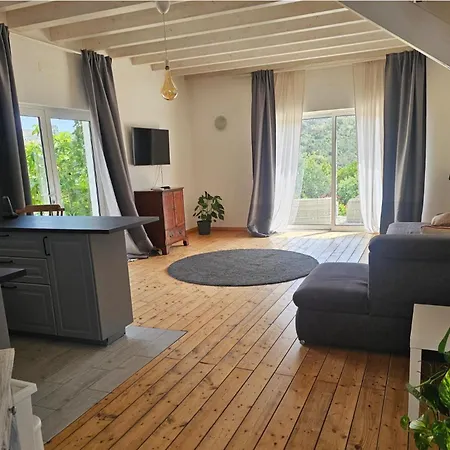 Semesterbostad Pool - Parking - Bbq - Garden - Wifi - Sleeps 7 Tavira